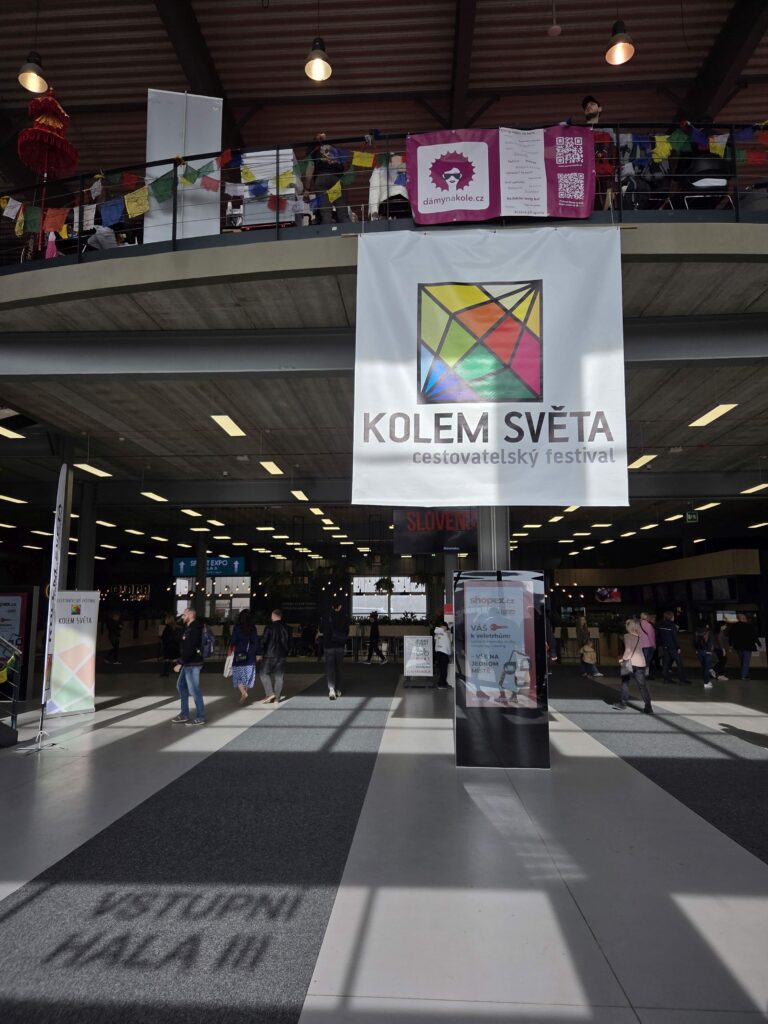 Kolem Sveta Web 768x1024